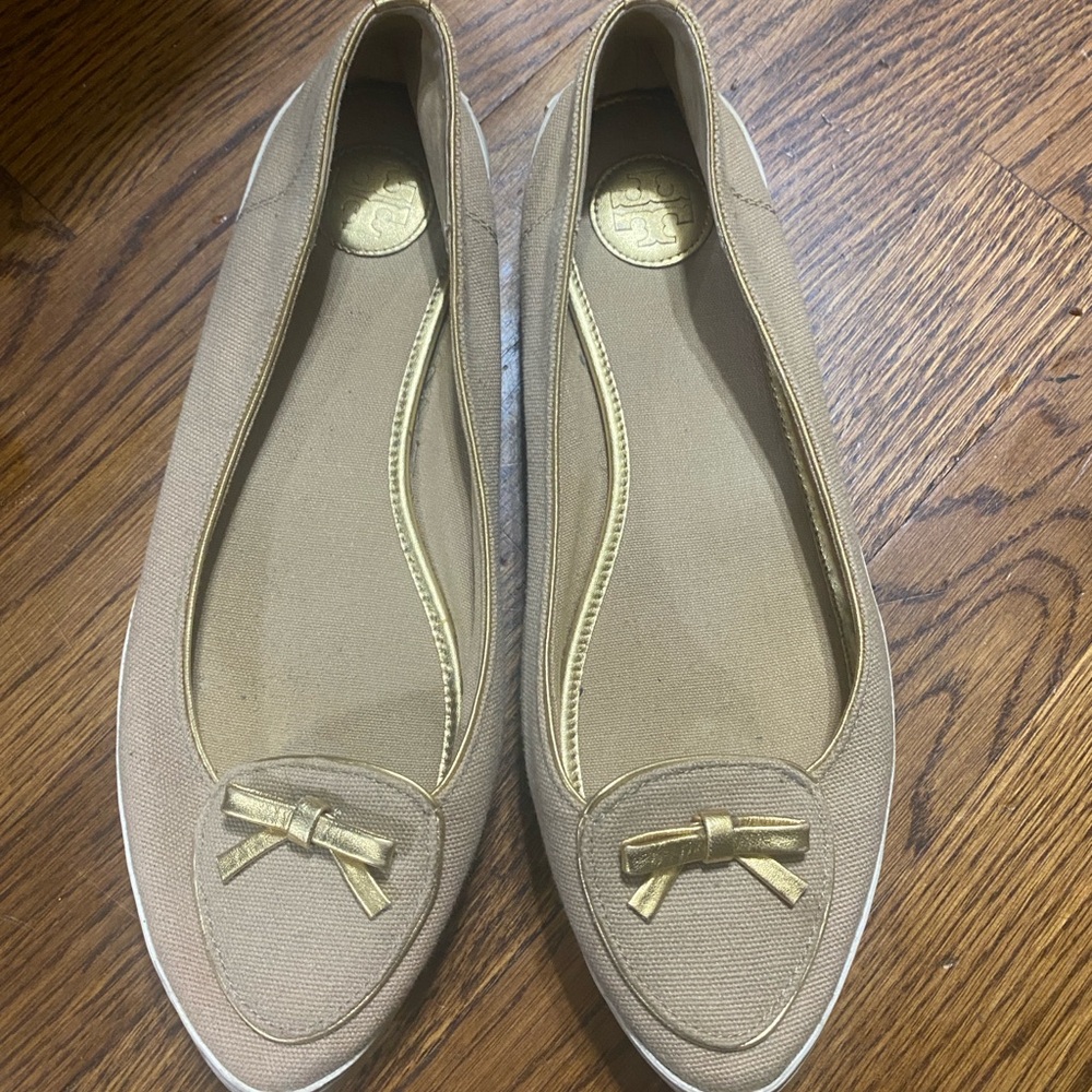 Tory Burch Dakota Bow Ballet Flat -Size 9